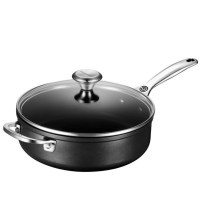 Le Creuset Pro Saute Pan